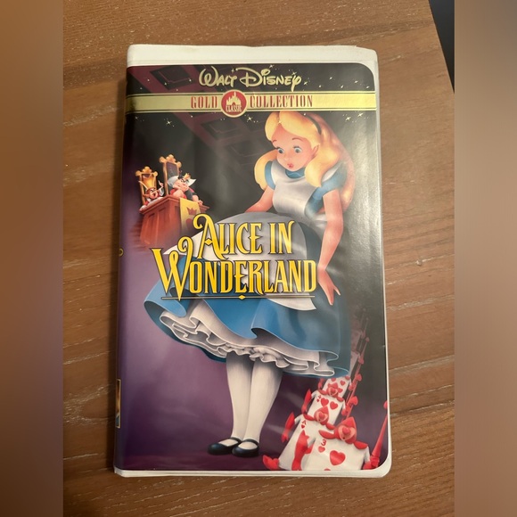Disney Alice in Wonderland gold collection vhs - Picture 1 of 5